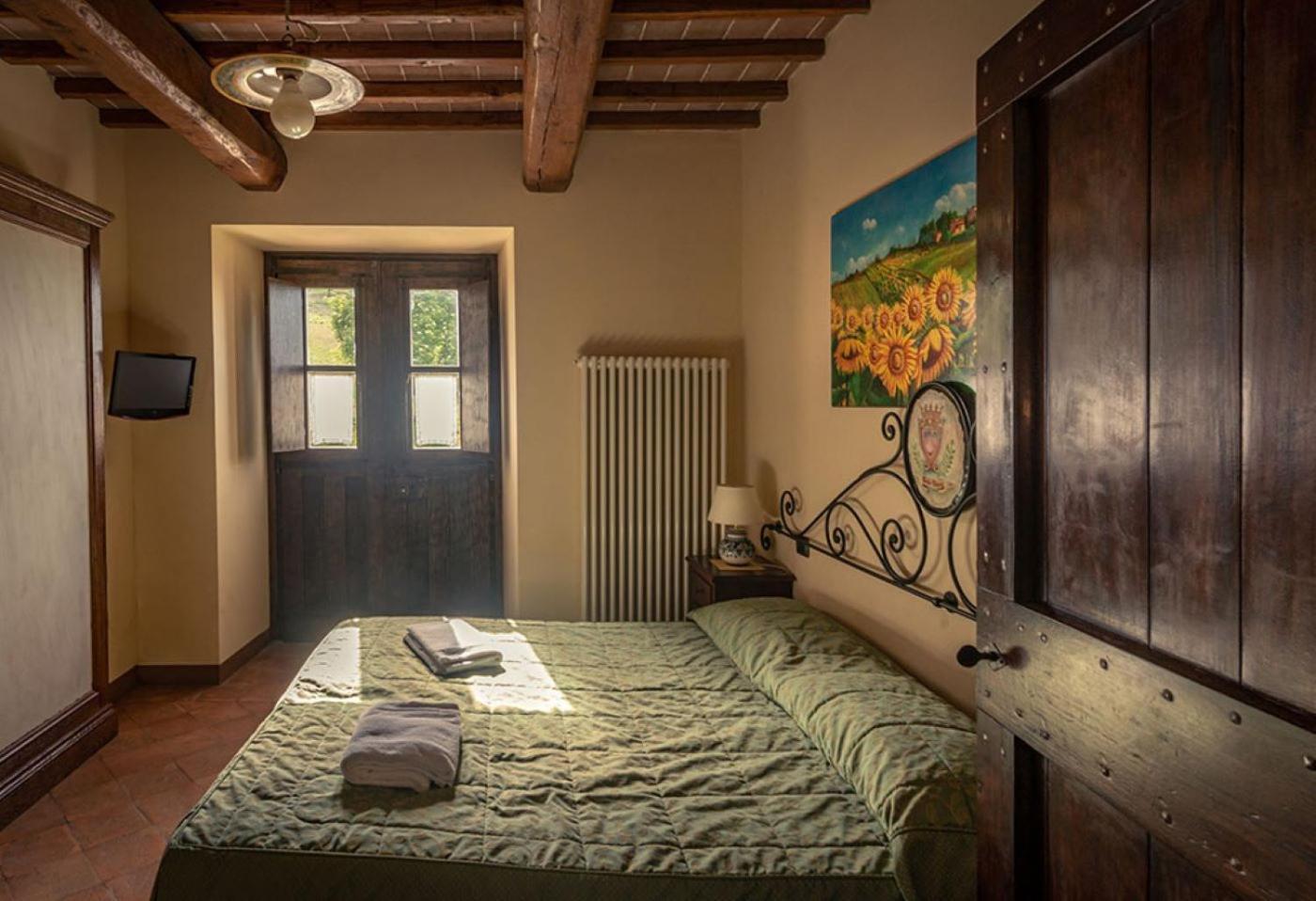 Fonte Chiara Villa Gubbio Eksteriør billede